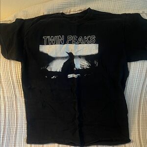 RARE Twin Peaks bird shirt